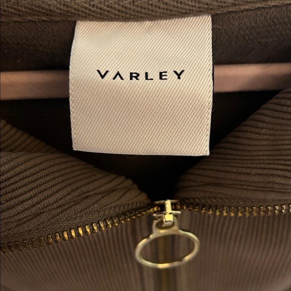 Varley Vine Quarter-Zip Pullover - Picture 3 of 5